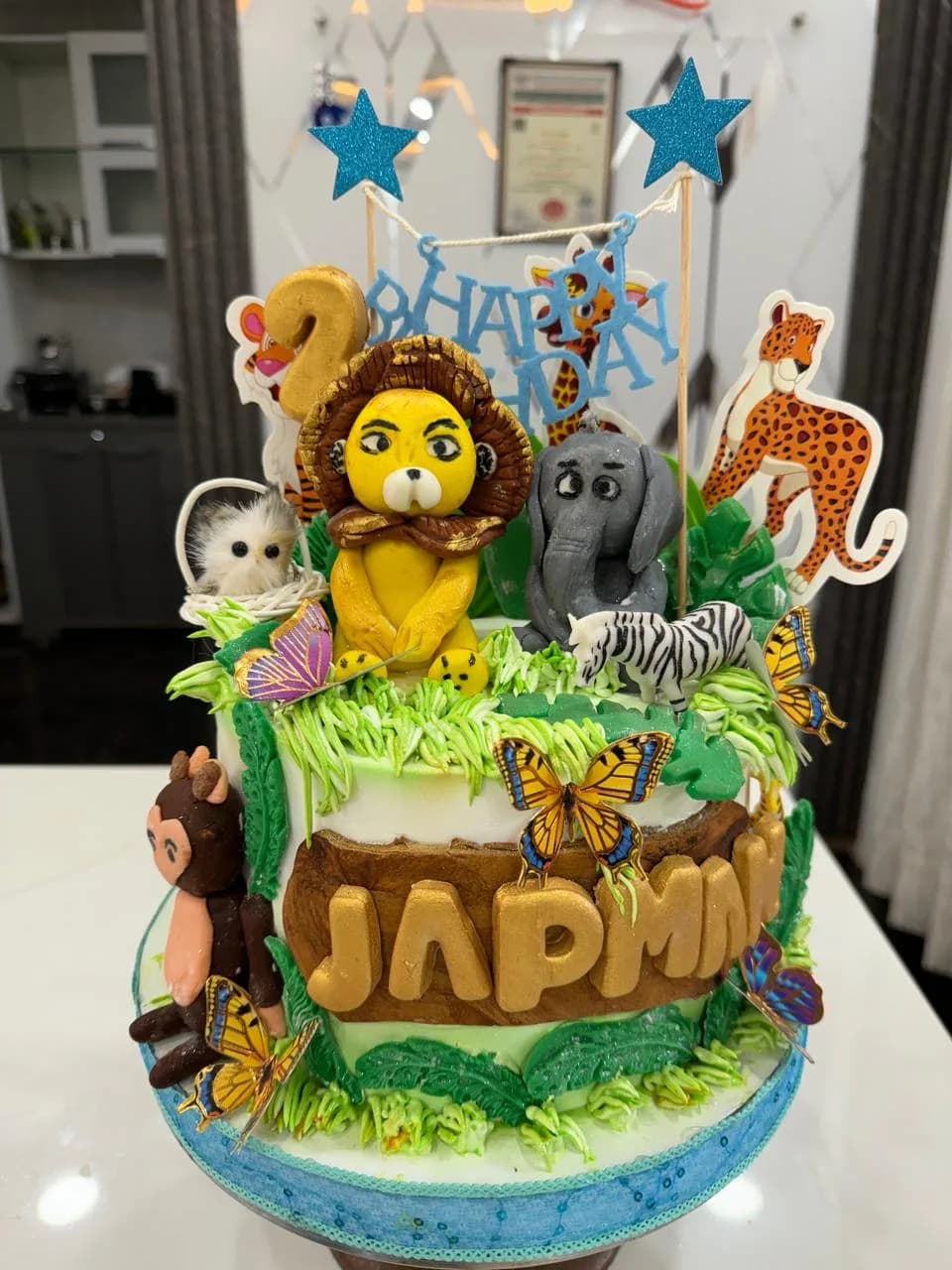 Sugar Craft Rolled Fondant Cakes course image 3